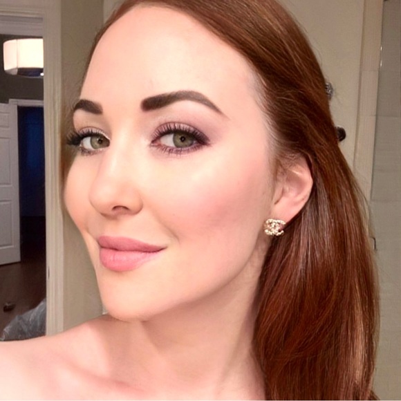 Chanel Authentic BRAND NEW Classic Gold CC Earrings with Pearls & Crystals - Picture 7 of 8